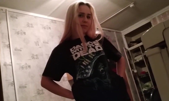 Жигало уговорил студентку за деньги отсосать ему камеру