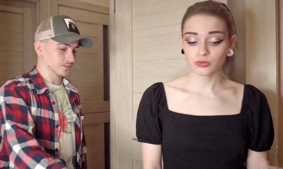 Русская девушка захотела секса и изменила парню с массажистом