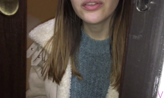 Бухая Вика ошиблась квартирой и была оттрахана похотливым соседом!