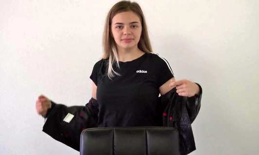 Русская милашка пришла на кастинг, чтобы стать моделью, а ушла оттуда вся в сперме!