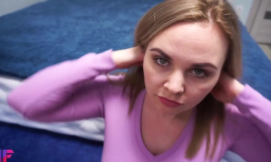 Настойчивой пухляшке удалось добраться до члена мужа и отсосать его!