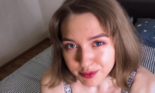 Руссккая пышка встретилась со своим спонсором и помогла ему кончить!